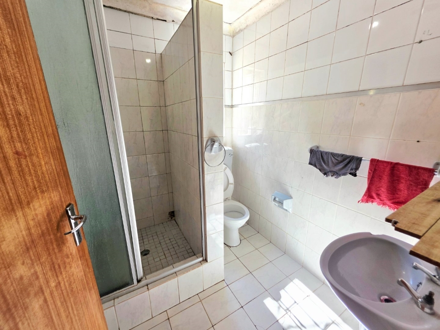 17 Bedroom Property for Sale in Universitas Free State